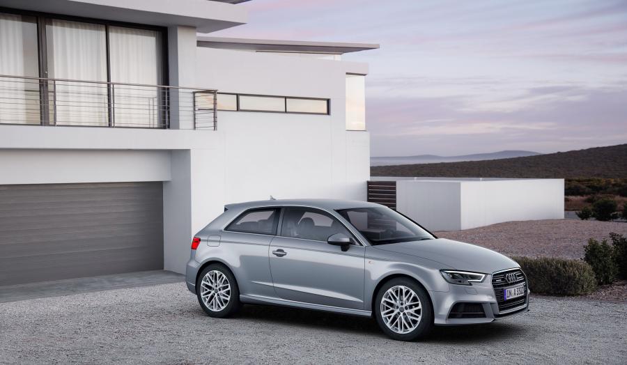  Audi A3 2.0 TDI Quattro S-Line (8V) 2016 года  (фото 8 из 18)